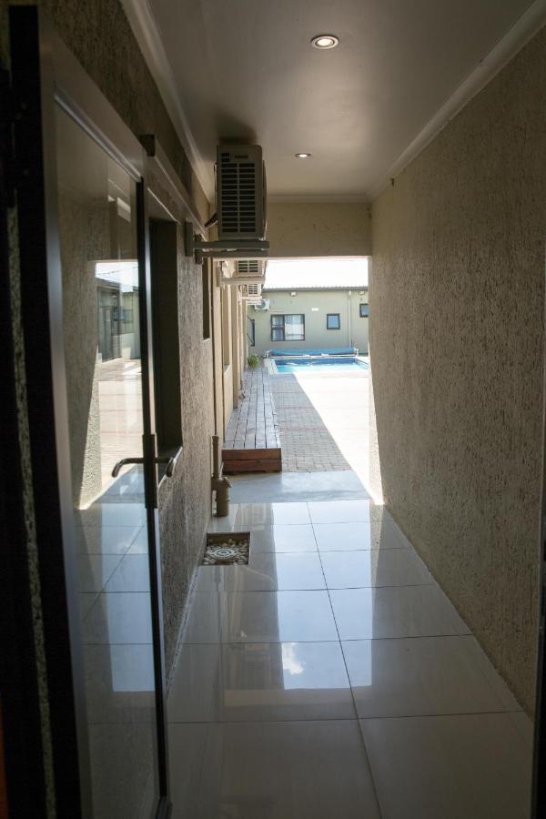 A-Z Boutique Guesthouse Windhoek Kültér fotó