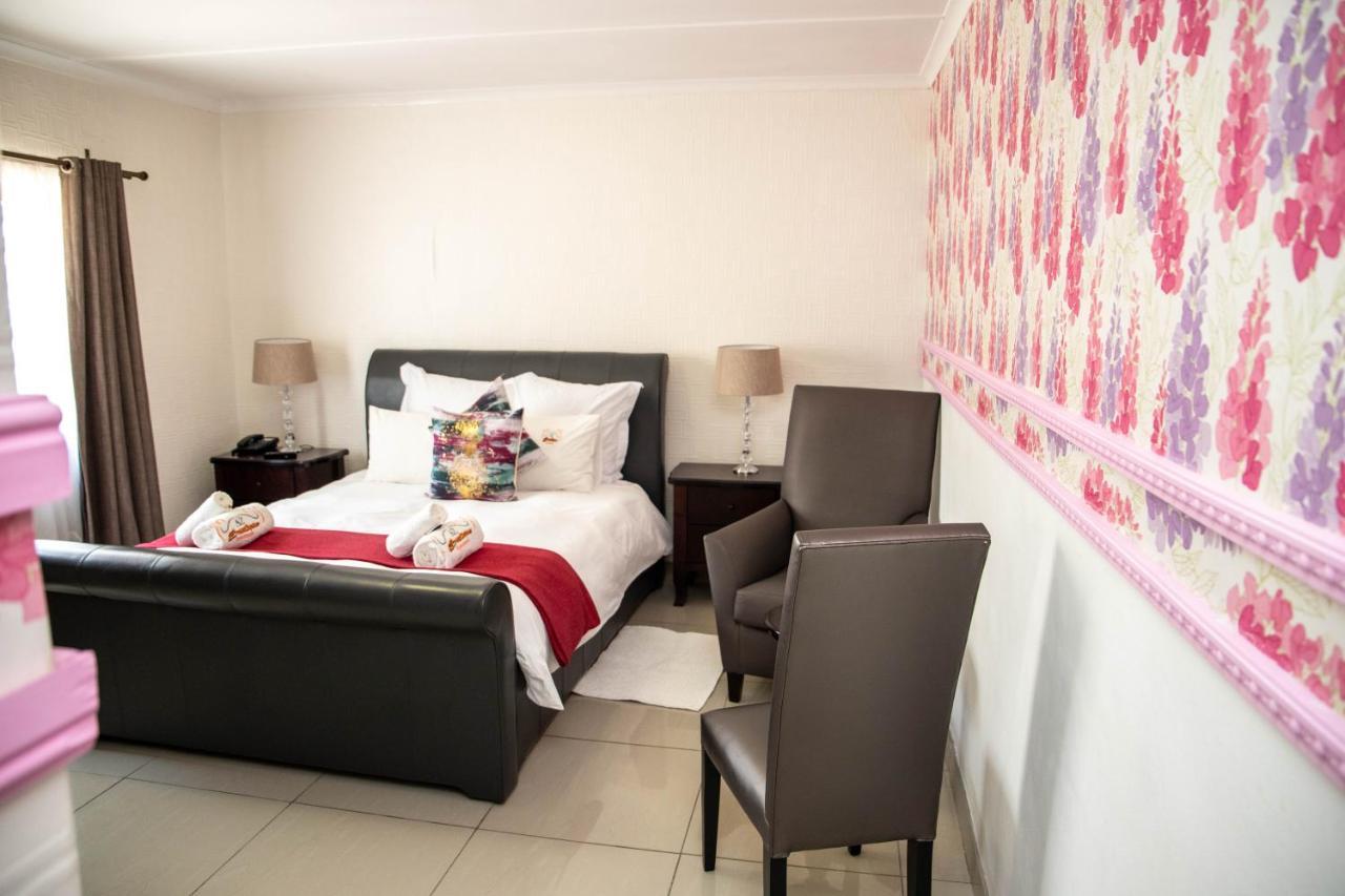 A-Z Boutique Guesthouse Windhoek Kültér fotó