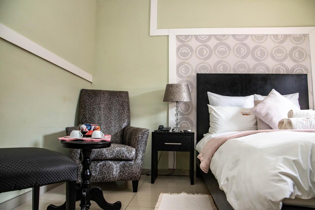 A-Z Boutique Guesthouse Windhoek Kültér fotó
