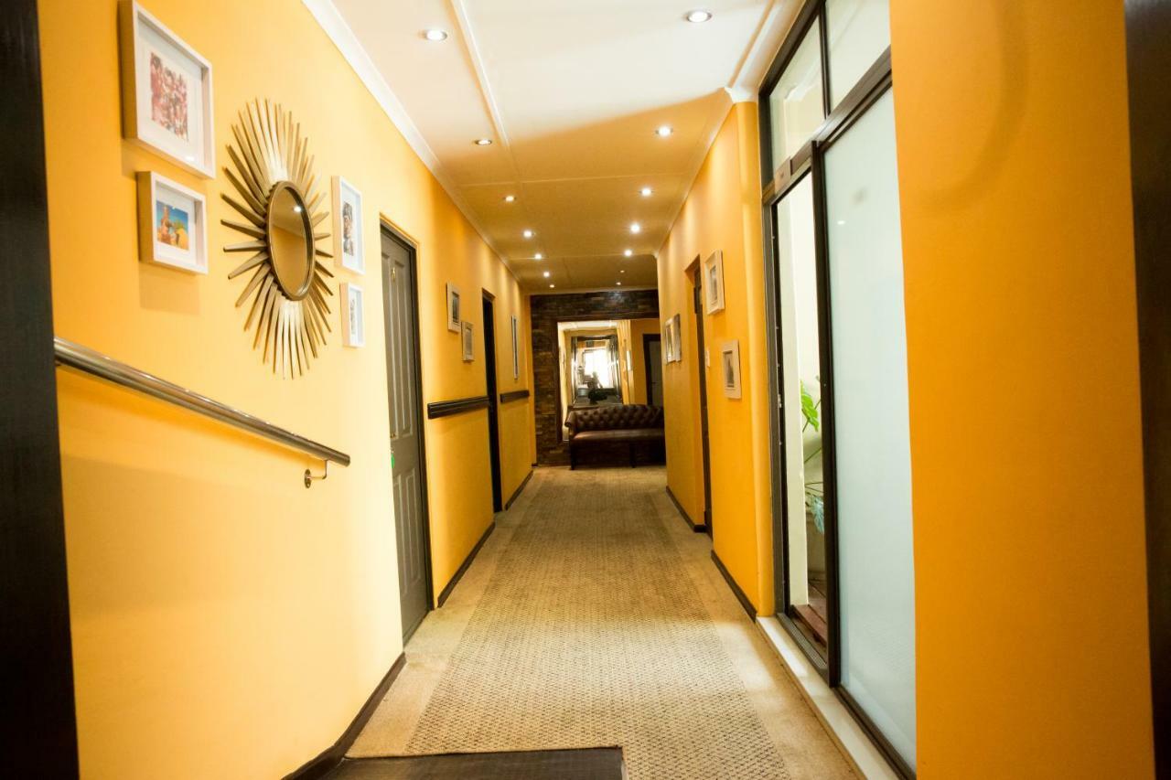A-Z Boutique Guesthouse Windhoek Kültér fotó