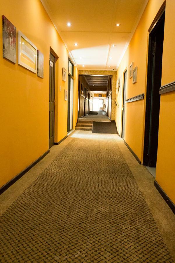 A-Z Boutique Guesthouse Windhoek Kültér fotó